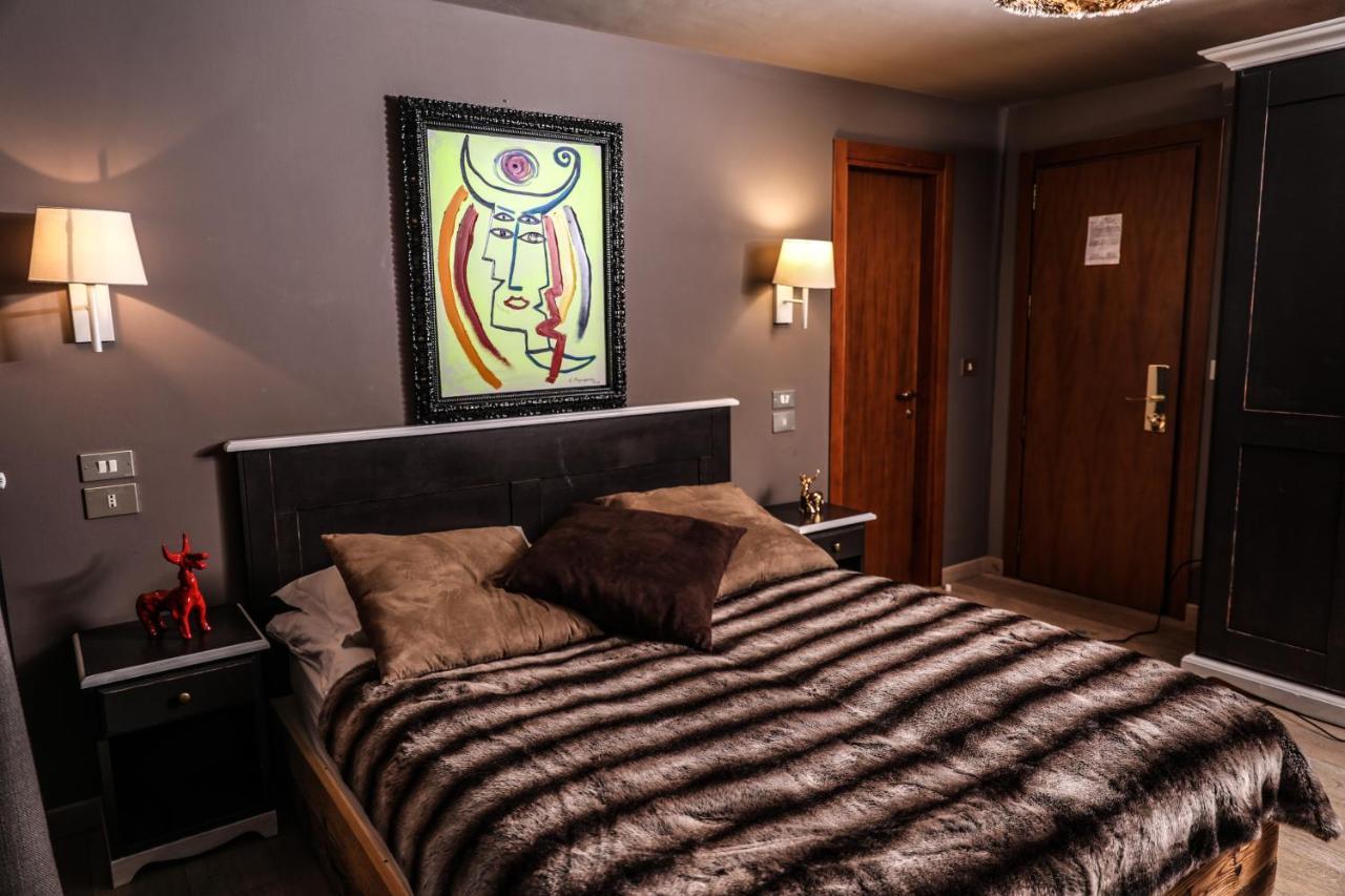Art Hotel Grivola Breuil-Cervinia Exterior foto